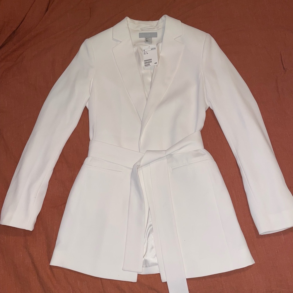 H&M white blazer
